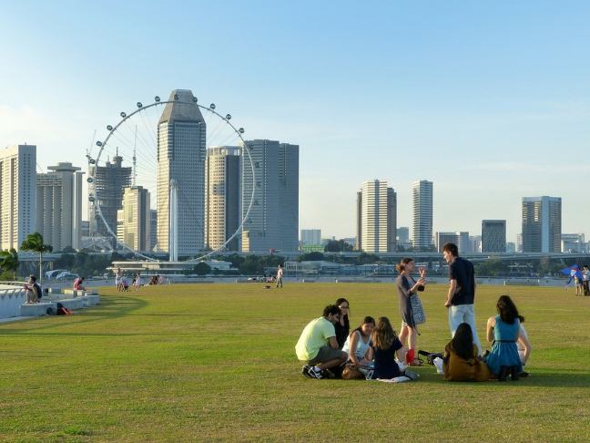 Marina Bay skyline and the Singapore Flyer from Marina Barrage